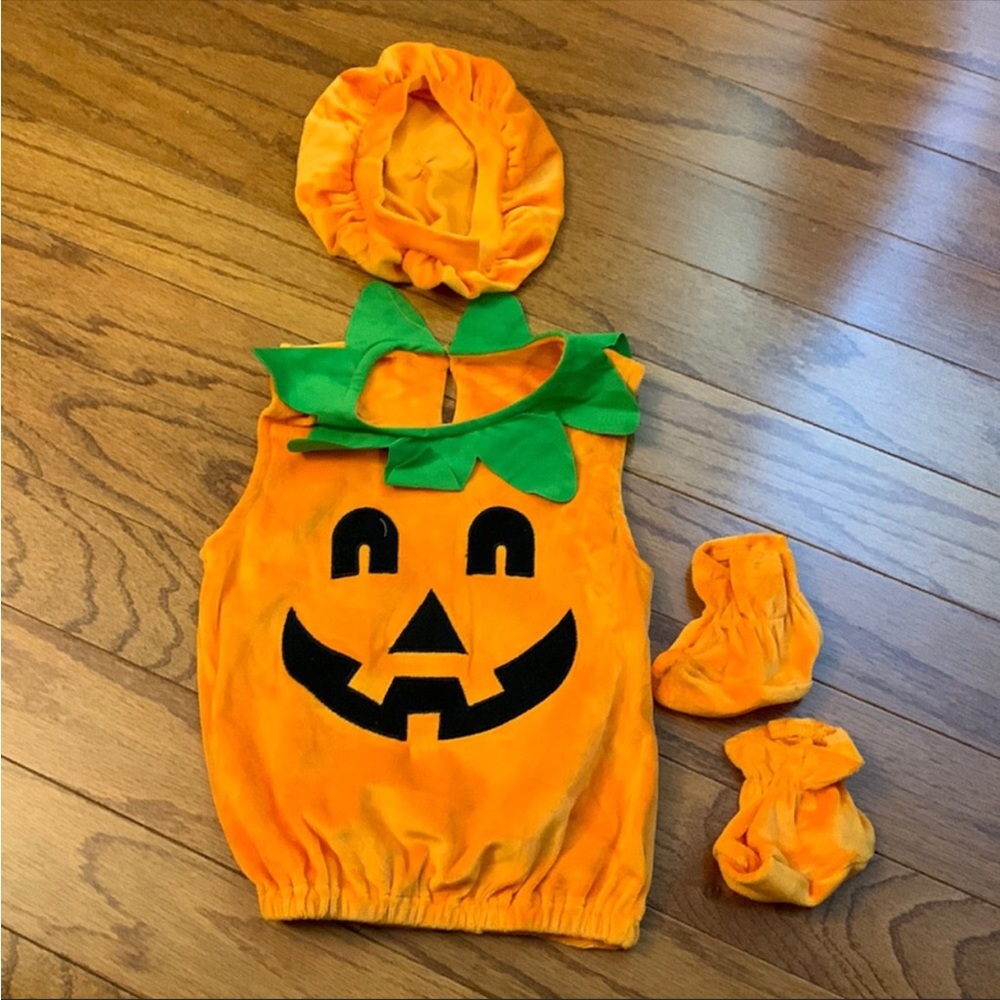 Pumpkin Halloween costume 6M-12m nbw